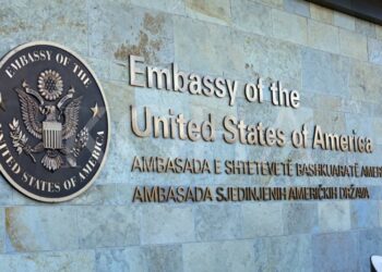 Ambasada Amerikane përgëzon Kosovën për anëtarësimin në Bordin e Paqes