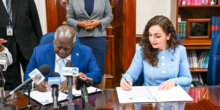 Kosova dhe Bahamas nënshkruajnë marrëveshje për heqjen e ndërsjellë të vizave