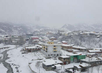 Lëshohet urdhër për evakuim të menjëhershëm për banorët e Fierit