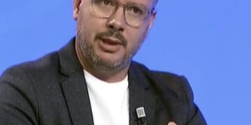 Shpërthen Kajtazi: Pa u larguar PDK, LDK e AAK, Kurti nuk rrëzohet – autokratët bien vetëm me protesta