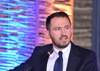 Krasniqi parashikon rikthimin e Albulena Haxhiut në krye të Kuvendit