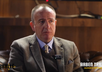 Taravari: Albin Kurti ishte arsyeja pse iu bashkova VLEN-it