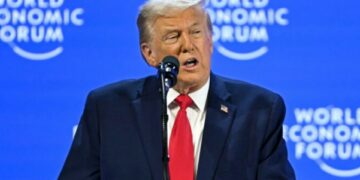 Fillon fjalimi i Trumpit në Davos, Macron dhe liderë të tjerë largohen në shenjë proteste