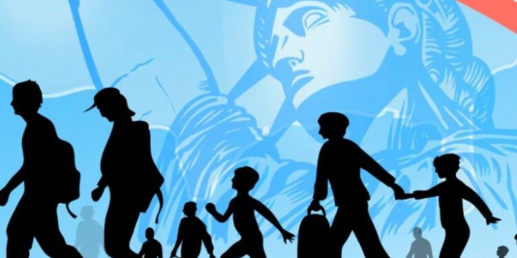 Ëndrra amerikane në pritje: Mijëra shqiptarë të prekur nga pezullimi i vizave të emigrimit