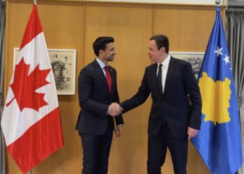 Kurti takohet në Davos me ministrin kanadez Sidhu, në fokus teknologjia dhe minierat