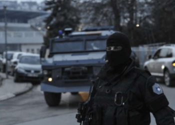 Ndalim 48-orësh për të dyshuarit për manipulim votash në Prizren, mungesë kapacitetesh për sistemim