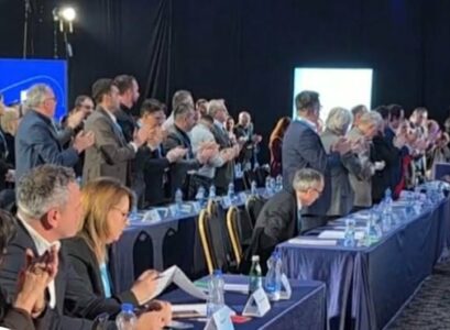 Të gjithë në këmbë për Abdixhikun, por jo edhe Hoti, Bajrami dhe Arben Gashi