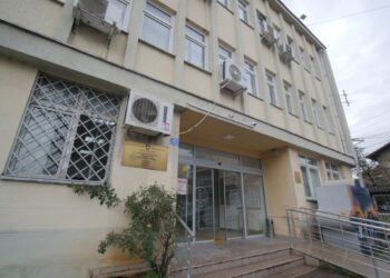 Gjykata në Prizren pranon kërkesën e Prokurorisë: Paraburgim për 23 të dyshuar për manipulim zgjedhor