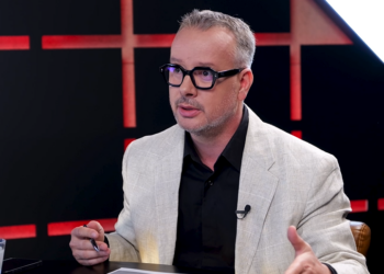 Kajtazit i pëlqen lufta e LDK-së: Merren me Thaçin, nuk e di a dinë që Vjosa e Kurti i dërrmuan me votat e tyre