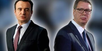 Kurti në Reçak e akuzon Serbinë për gjenocid, ndërsa në Uashington e amnistoi Vuçiqin, i cili ishte ministër i Millosheviqit në kohën kur u krye masakra e Reçakut