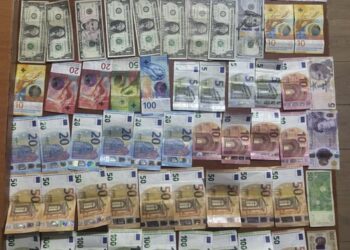 Qytetarët dorëzojnë portofol me para në polici, mjeti i kthehet pronarit në Podujevë