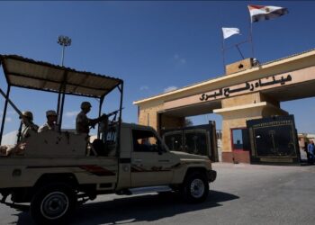 Izraeli nis operacion të gjerë në Gaza për gjetjen e pengut të fundit, hapja e Rafahut kushtëzohet me përfundimin e misionit