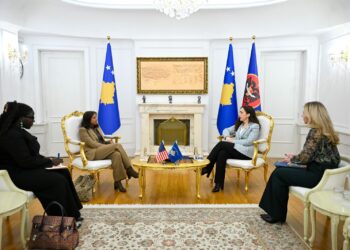 Presidentja Osmani priti në takim të ngarkuarën me punë të SHBA-ve, Anu Prattipati