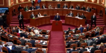 Shqipëria hyn zyrtarisht në Bordin e Paqes: Kuvendi miraton marrëveshjen me 110 vota pro, Rama ironizon opozitën