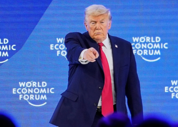 Trump flet, faktet flasin ndryshe: Davosi mes polemikash