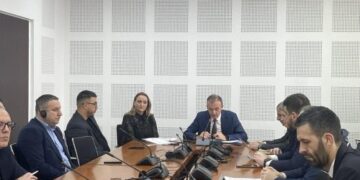 Komisioni për Fincanca miraton buxhetin 2026, refuzohet kërkesa shtesë e ZKA-së