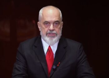 Rama: Pagat e gjyqtarëve në Shqipëri më të lartat në Ballkan, të barabarta me Greqinë