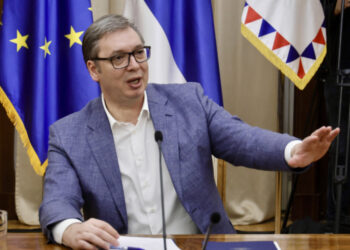 Vuçiç akuzon SHBA-në dhe vendet e rajonit: Po mbështesin protestat në Serbi