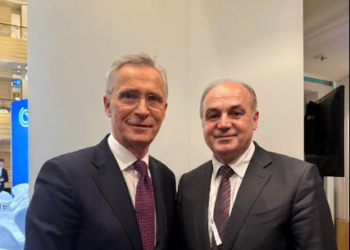 Hoxhaj takon Stoltenberg në Mynih: Bashkëpunimi vazhdon që nga koha e NATO-s