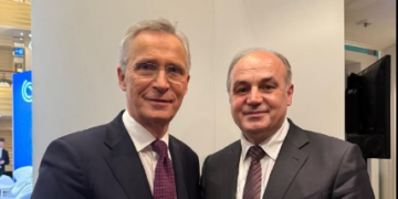Hoxhaj takon Stoltenberg në Mynih: Bashkëpunimi vazhdon që nga koha e NATO-s