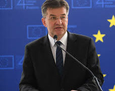 Skandal me dosjet Epstein: Jep dorëheqje këshilltari i sigurisë kombëtare i kryeministrit të Sllovakisë Miroslav Lajçak