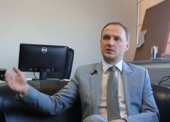 Selimi: Avokati i Thaçit po e çmonton copë-copë çështjen e Prokurorisë së Hagës