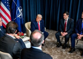 Asgjë e ëmbël: Pëshpëritjet e Rutte-s për Trumpin janë kundërproduktive