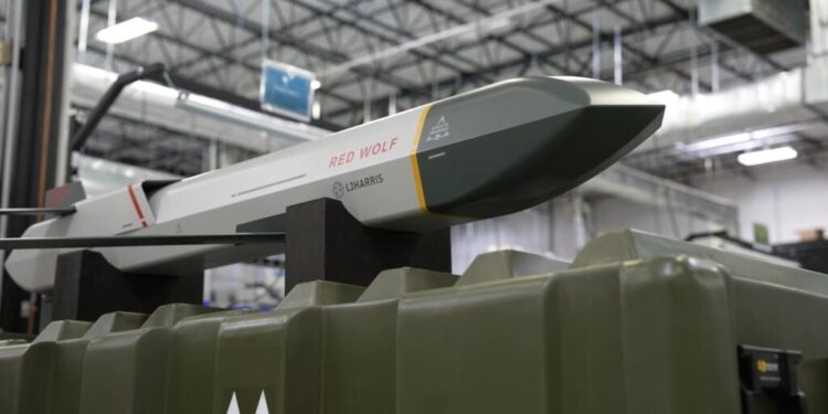 SHBA prezanton “Red Wolf”, armën e re kinetike me rreze të gjatë veprimi që pritet të forcojë fuqinë ushtarake