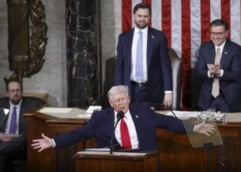 Trump në Kongres: “Amerika është kthyer – kjo është epoka jonë e artë”