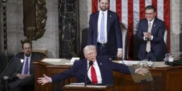 Trump në Kongres: “Amerika është kthyer – kjo është epoka jonë e artë”