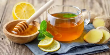 Kura Natyrale për Kollën: Mjaltë, Xhenxhefil, Shafran Indie dhe 4 Zgjidhje të Tjera Efektive