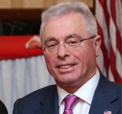 Harry Bajraktari i shkruan Trumpit për Gjykatën Speciale