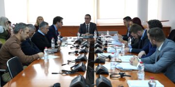 Komisioni për Buxhet miraton në parim buxhetin 2026 dhe katër marrëveshje ndërkombëtare