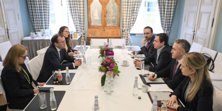 Kryeministri Kurti takoi ministrin e Punëve të Jashtme të Mbretërisë së Norvegjisë, Espen Barth Eide