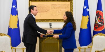 Osmani dekreton Kurtin mandatar për Qeverinë e re