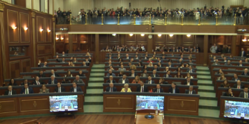 “Mos u largoni” – Haxhiu paralajmëron votimin e Qeverisë sot