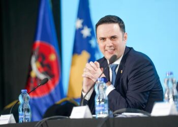Lumir Abdixhiku reagon ashpër pas kritikave: Vendimi i anëtarësisë nuk përmbyset nga prapaskenat