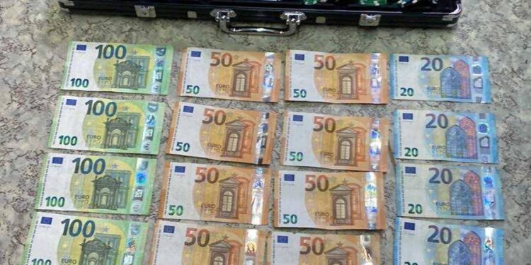 12 persona arrestohen në Junik për bixhoz të paligjshëm