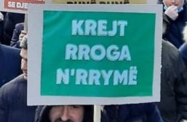 Protestë para KEDS-it dhe Qeverisë kundër shtrenjtimit të rrymës