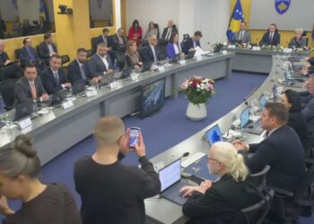 Qeveria procedon në Kuvend projektligjin për buxhetin e vitit 2026
