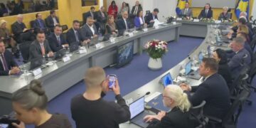 Qeveria procedon në Kuvend projektligjin për buxhetin e vitit 2026