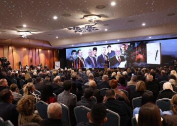 Edi Rama uron Kosovën për Pavarësinë, shpreh keqardhje për mungesën në marshin e solidaritetit në Prishtinë