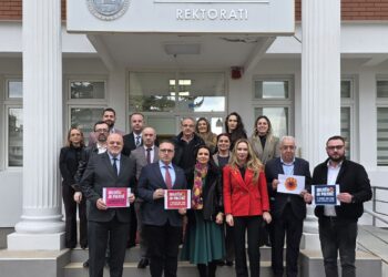 Universiteti “Haxhi Zeka” mbështet vlerat kombëtare dhe marshimin “Drejtësi, jo politikë”