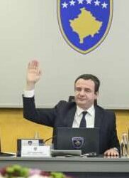 Kurti nis punën menjëherë, thërret mbledhjen e parë të Qeverisë