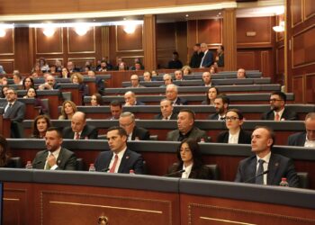 Vjen reagimi i PDK-së pas vendimit të Kushtetueses: Presidentja Osmani të emërojë anëtarin e dytë në KQZ