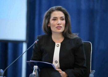 Musliu-Shoshi kritikon Kurtin dhe Osmanin: Kosova ka nevojë për mendje që bashkojnë, jo për pushtete që përplasen