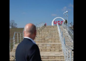 Lladrovci: Pyes veten nëse kjo mendësi politike do të merrte ndonjëherë vendime të mëdha