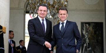 Kurti në Paris: Kërkon mbështetje nga Franca për integrimin dhe sigurinë e Kosovës
