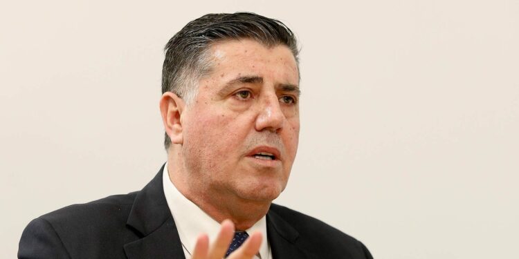 Haziri pasi pyetet se a ka votë për Osmanin: Uau çfarë pyetje vëlla