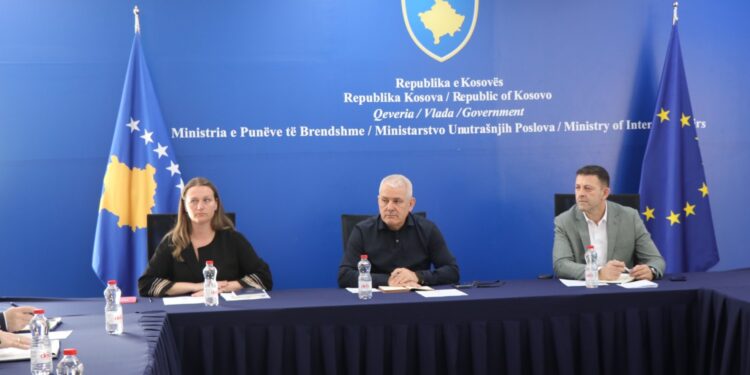 Lansohet aplikacioni për deklarimin e adresës për qytetarët e huaj që vizitojnë Republikën e Kosovës